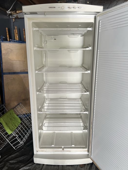 Морозильна камера