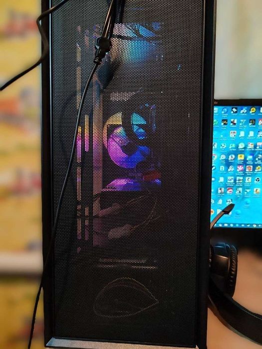 Ігровий ПК: RX 570 4GB + 16GB RAM + Chieftec 550W