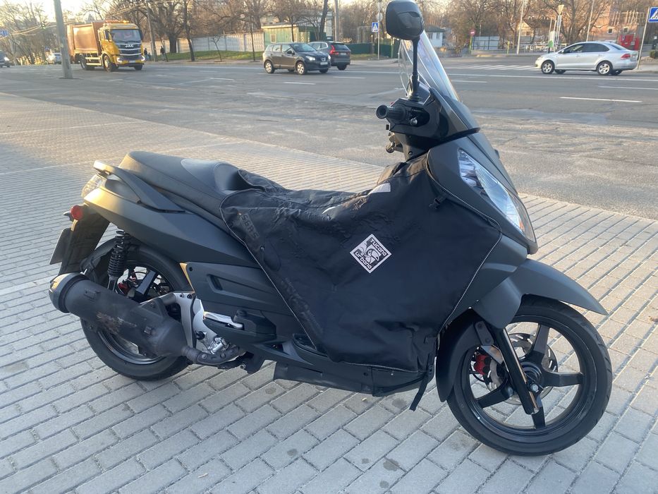 Продам максіскутер SYM Citycom 300i (2016)