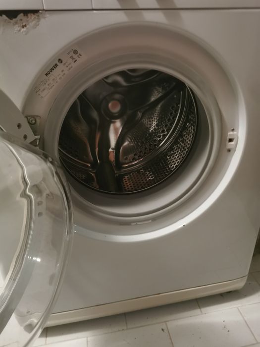Máquina de lavar roupa Hoover