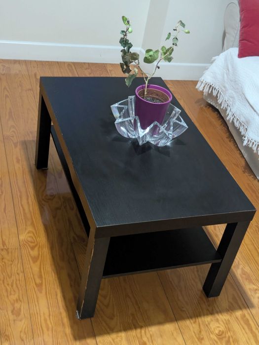 Mesa de sala preta