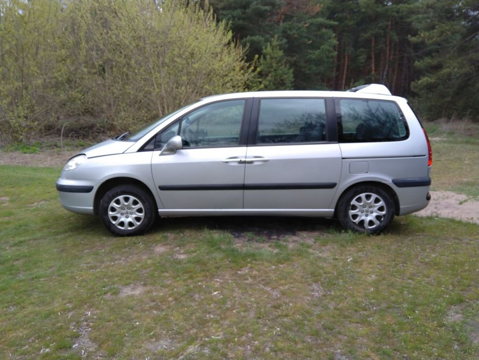 Продам автомобиль Пежо 807