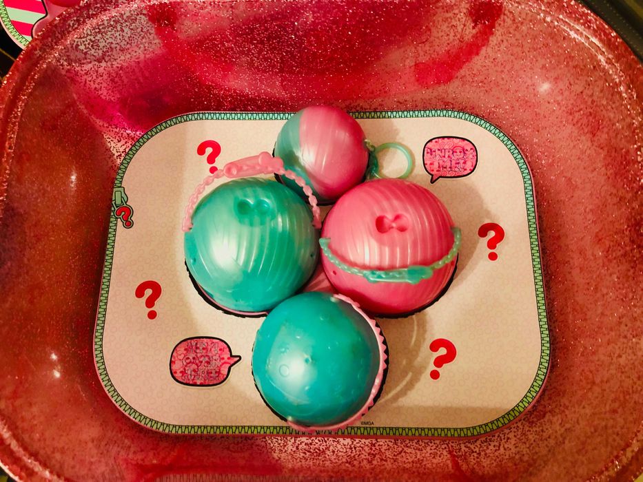 L.O.L. surprise! Bigger surprise Series eye spy