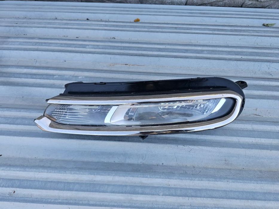 citroen berlingo iv 4 9820877980 lampa światło drl  led