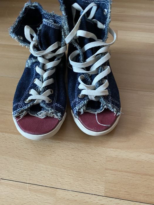 Converse 37