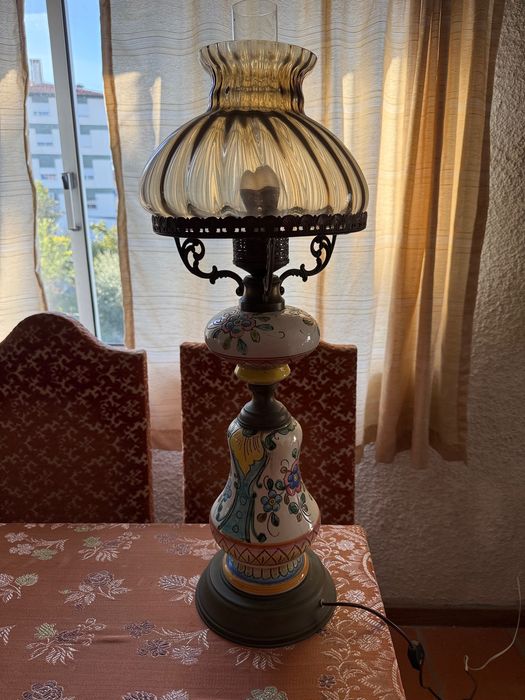 Candeeiro de mesa
