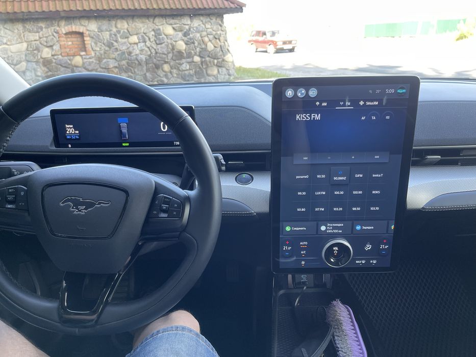 Форд мустанг Mach-e електро