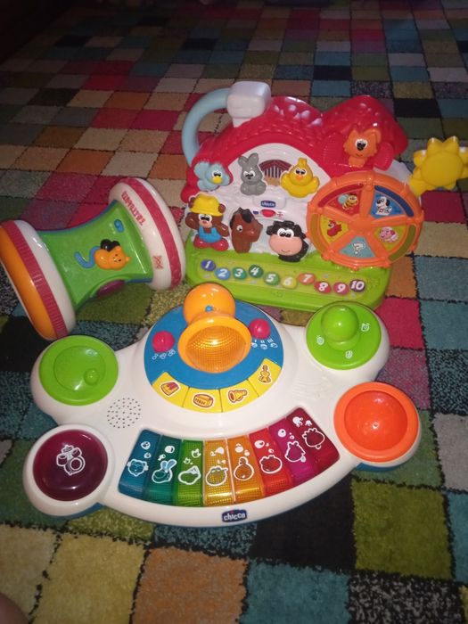 Музыкальные интерактивные обучающие игрушки Chicco