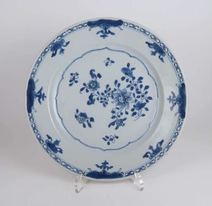 Par de pratos porcelana azul e branca da China Séc. XVIII