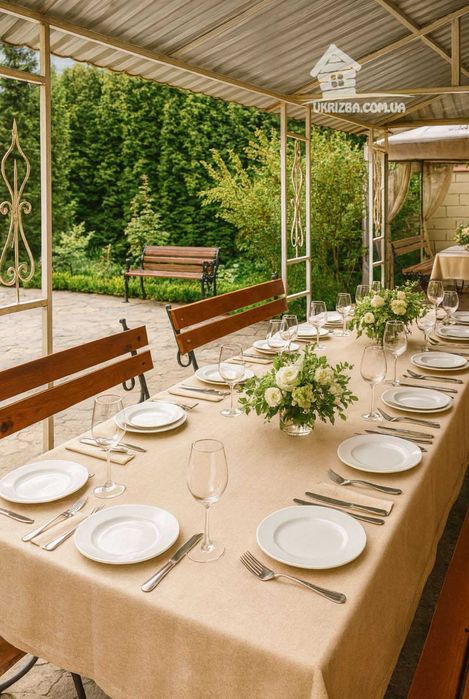 Київ. Будинок 300кв.Більярд, теніс, 5 спалень,бомбосховище. До 25 осіб