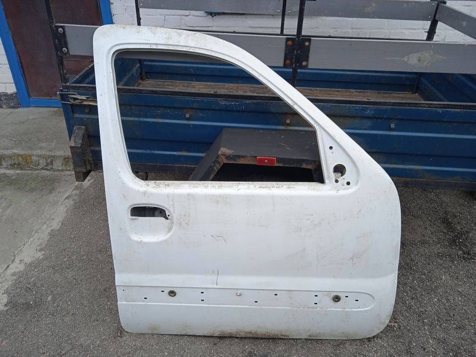 Двері до рено кенго 1