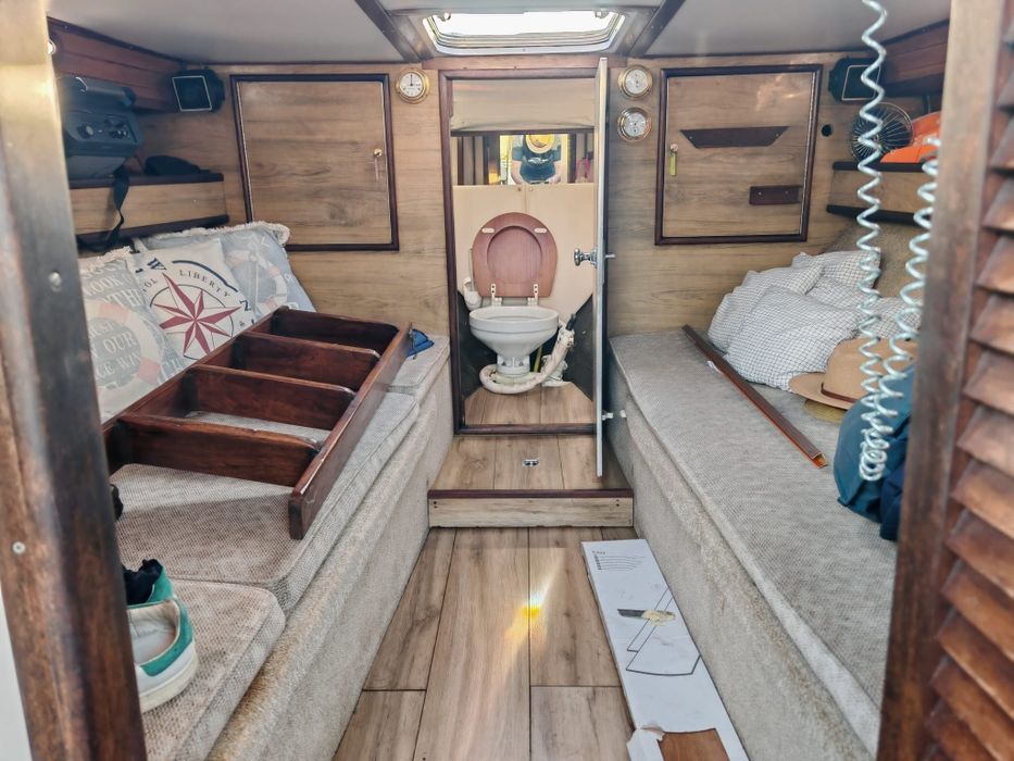 BAIXO PREÇO. BARCO 28" GLASTRON Volvo penta D6  diesel