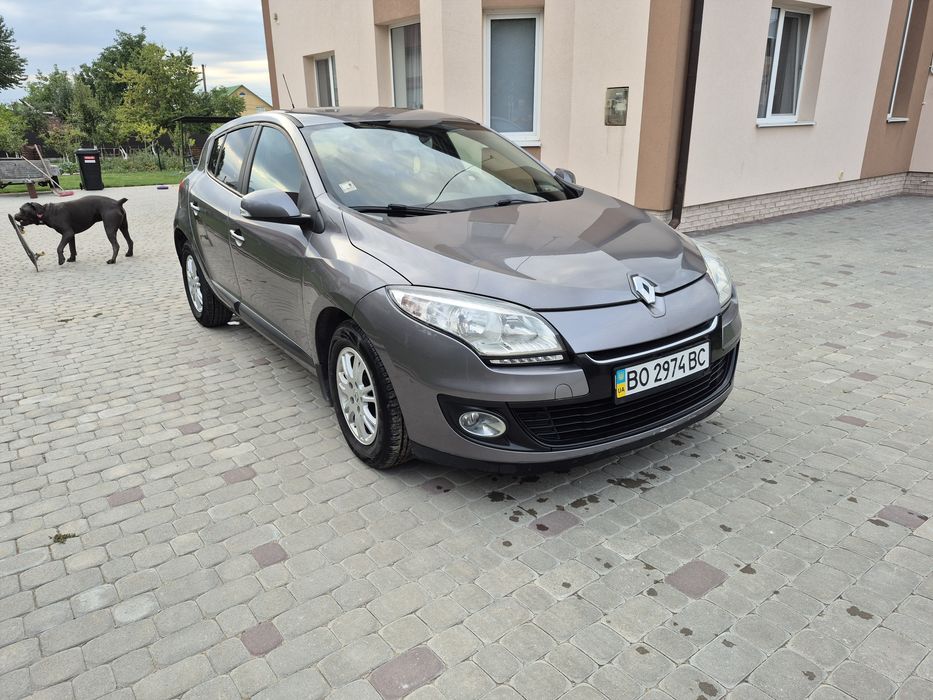 Renault megane 1.5 дизель 2013 рік