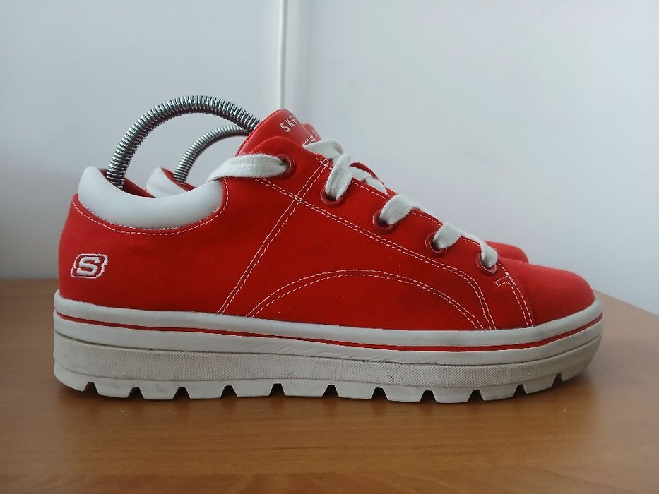 Кроссовки фирмы Skechers оригинал