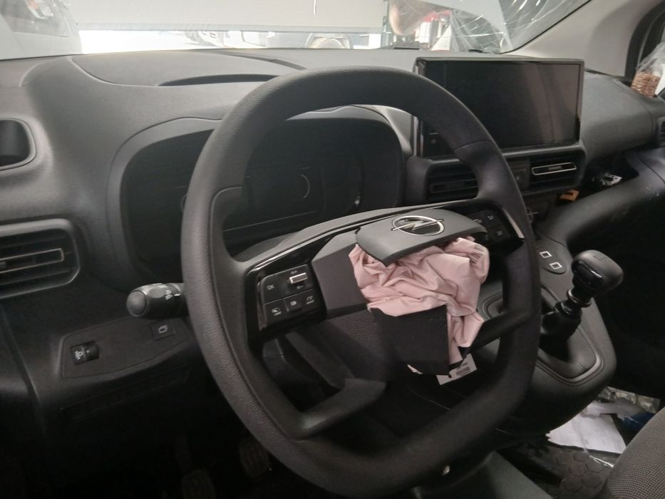 Opel Combo 3lug 2025