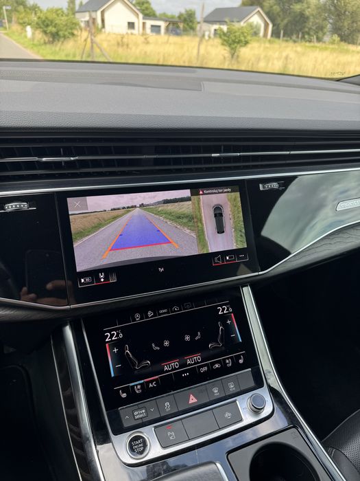 Audi Q8 55TFSI pierwsza rejestracja 2022