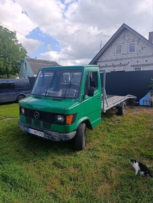 Продам евакуатор MERCEDES-BENZ 310D