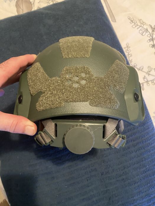 Продам новий шолом Fast Усташ 1.0 з кавером