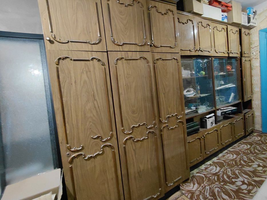 Шафа у комплекті