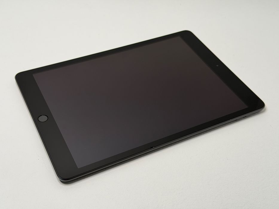 iPad 8. gen. (A2270) - 32GB - faktura VAT 23%