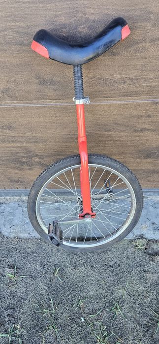 Monocykl rower jednokołowy