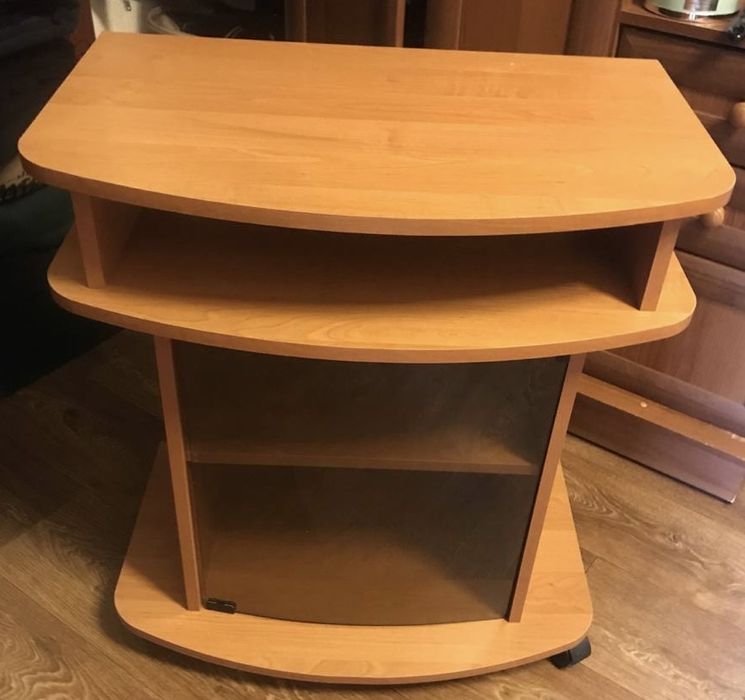 Тумба (под телевизор)