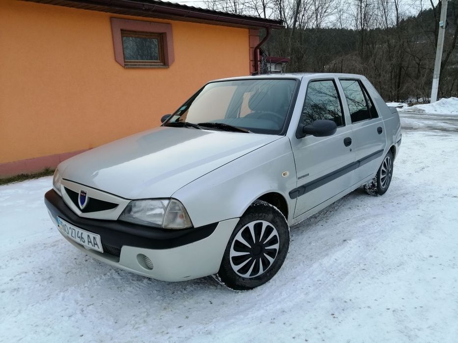 Dacia solenza 2005 рік
