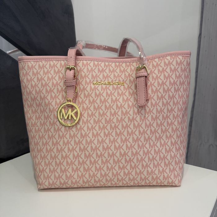 Mala M K rosa espaçosa