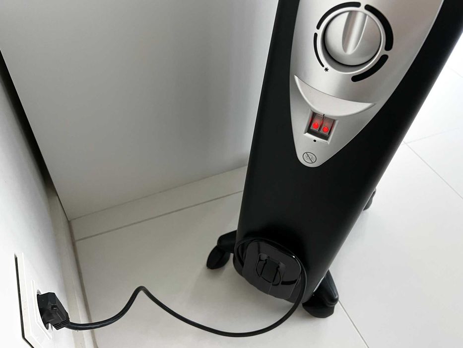 Aquecedor a Óleo Rowenta 2000W