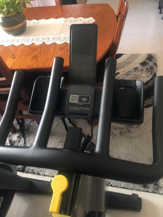 Technogym bicicleta  Cycle D92 fitness / spinning
