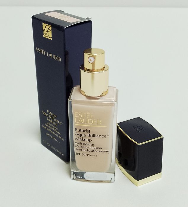 Estèe Lauder Futurist Aqua Brilliance Makeup podkład 1C0