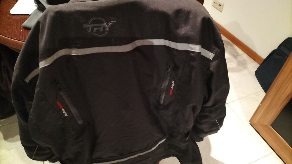 Casaco para mota da casa das peles