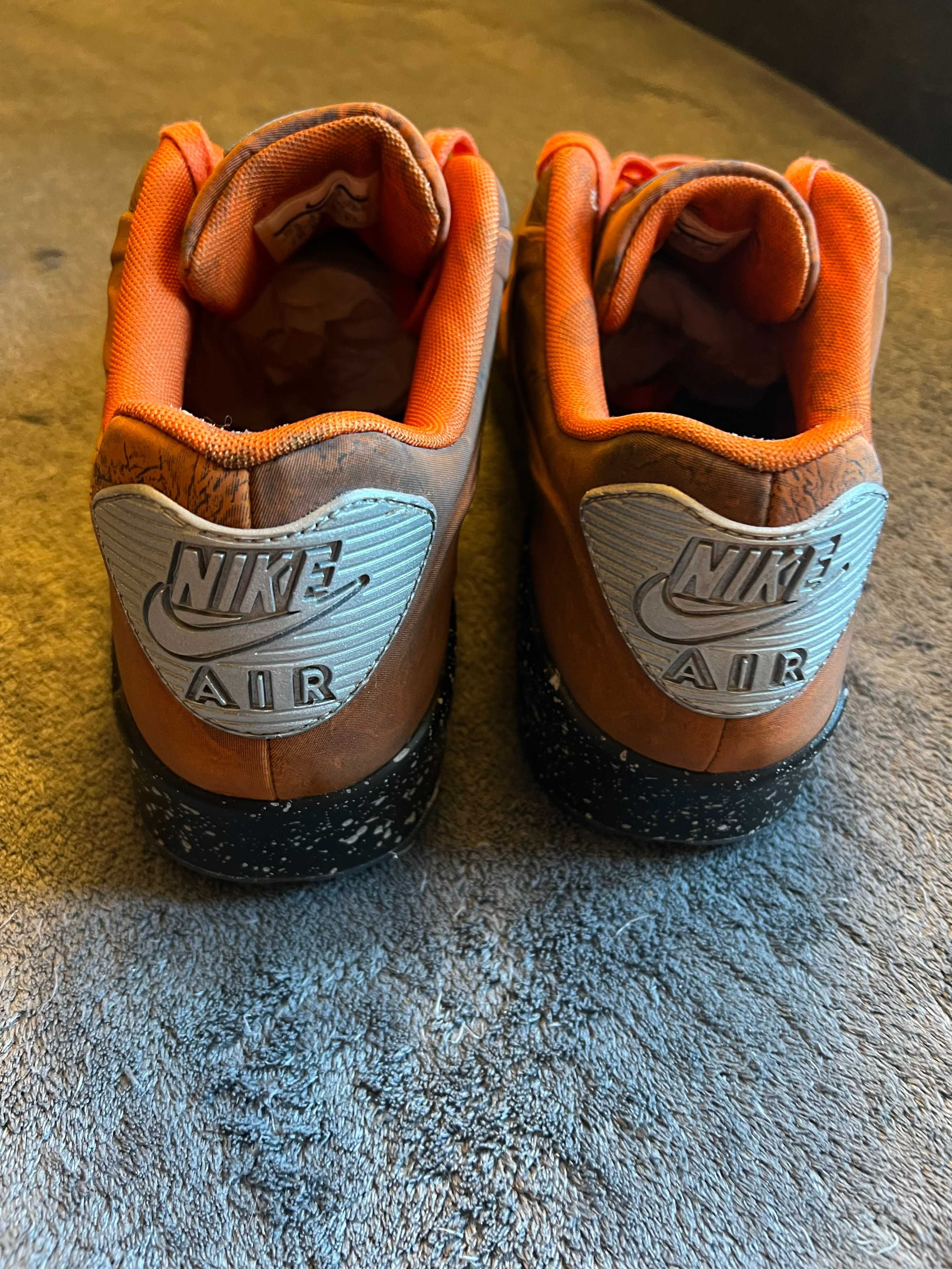 Nike Air Max 90 QS Mars Landing . 10.5 7 000 .