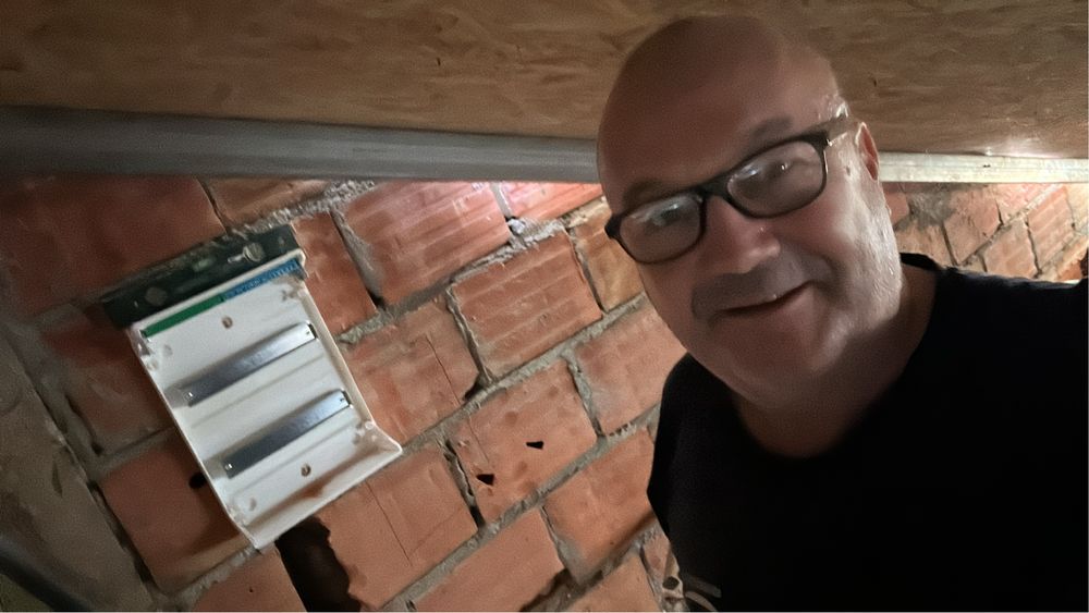 Brazilian Electrician