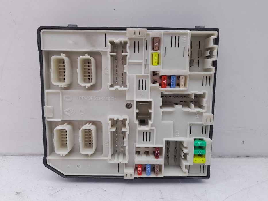 Caixa fusíveis / SAM / BSI RENAULT Megane IV (B9A/M_)