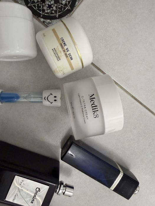 Пустые баночки для косметики