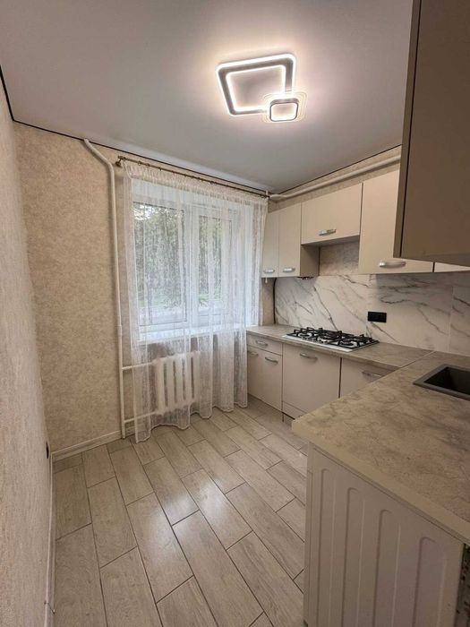 46239 Продаж 1к Виставка , Євроремонт , без комісії