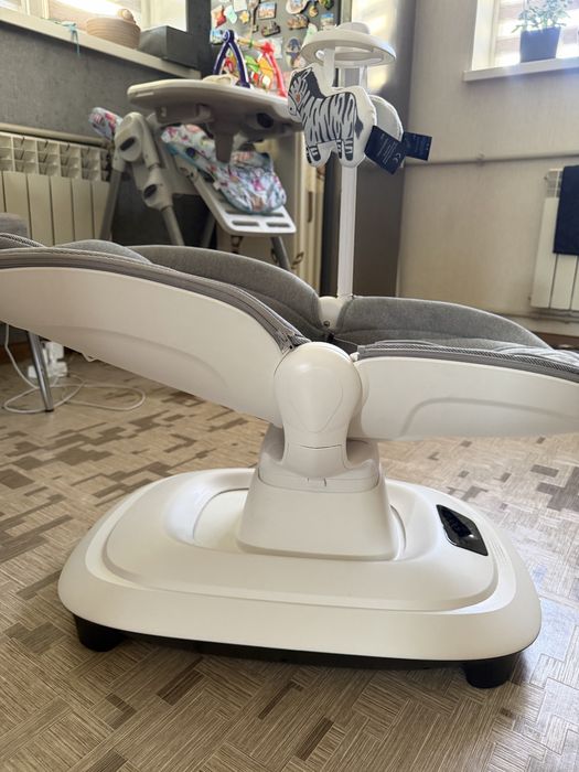 укачивающий центр mastela