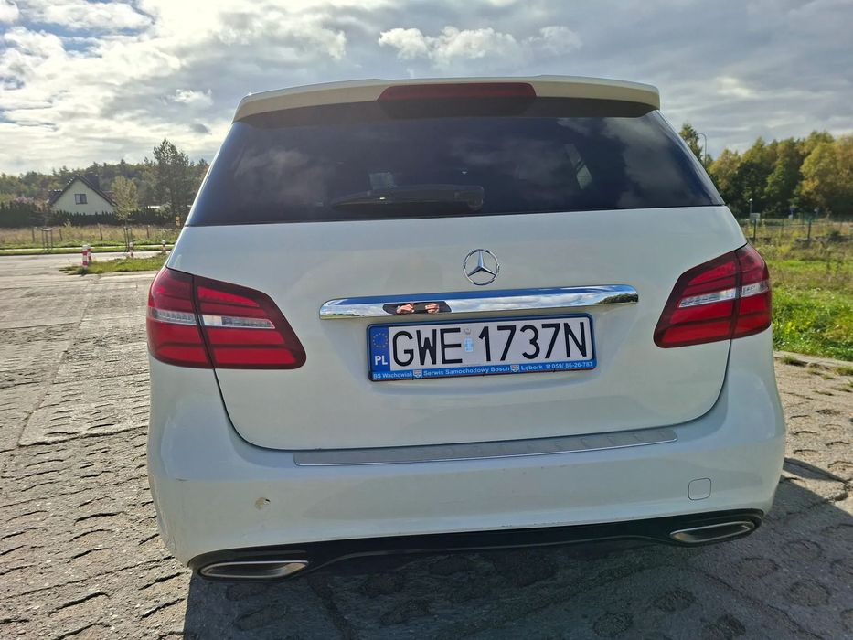 Mercedes-Benz Klasa B Mercedes-Benz B180, pakiet AMG, 1.6 benzyna