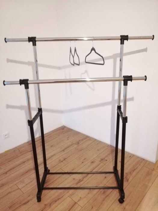 Wieszak na ubrania podwójny solidny  garderoba stelaż na kółkach