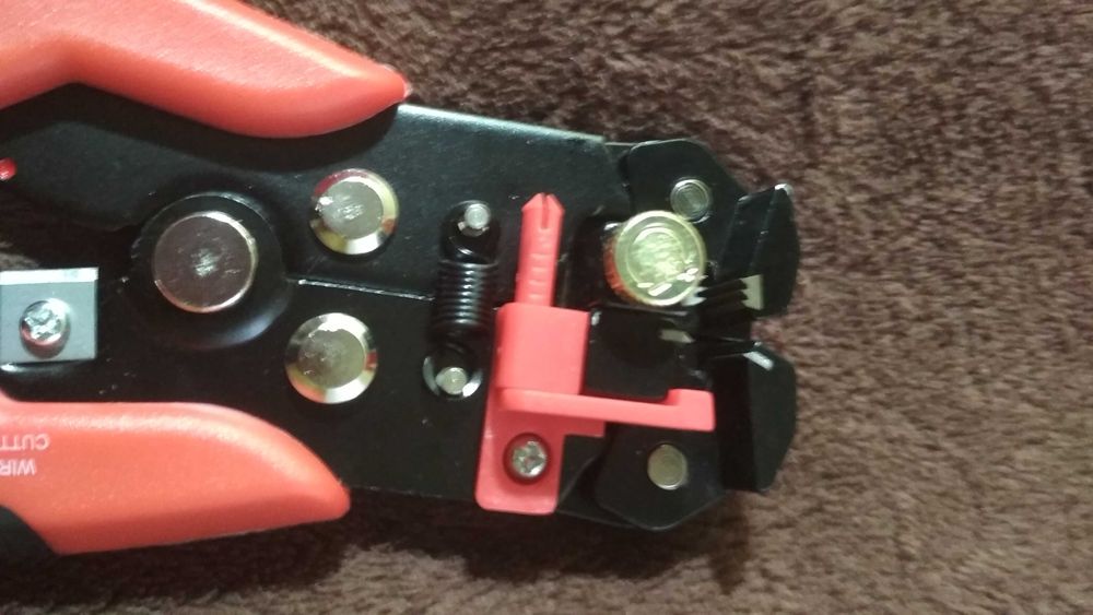 Знімач ізоляці  Автоматичний стрипер