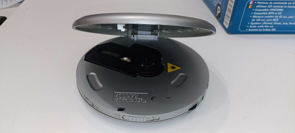 Welltech Portable Disc Player.64862441235970122