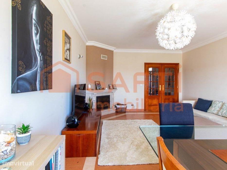 Apartamento T2+2 na Ericeira