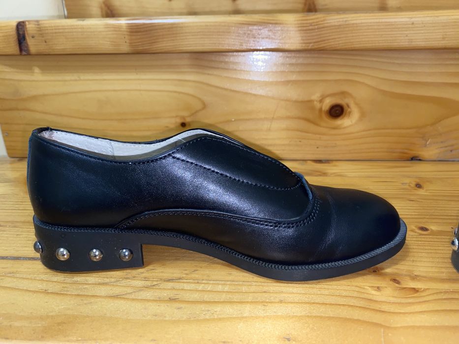 Шкіряні весняно-осінні туфлі Weles