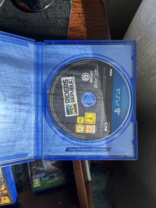 Vendo jogos para ps4