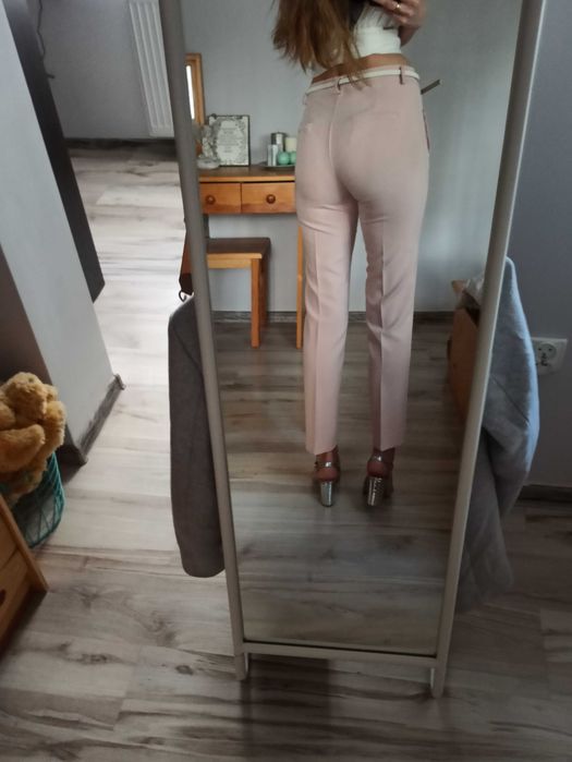 Spodnie pudrowy róż eleganckie na kant proste kobiece XS S m