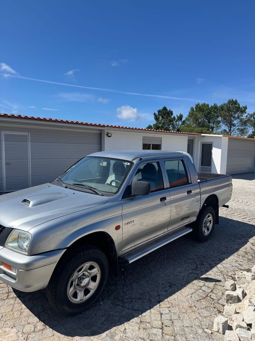Mitsubishi L200 2.5 td foto 2