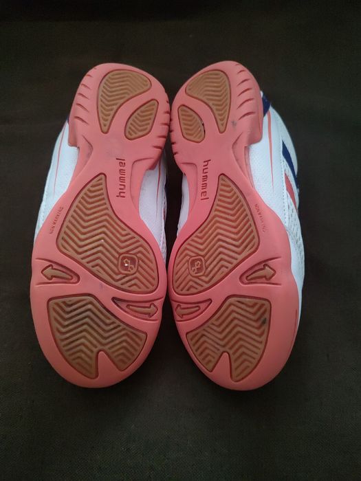 Продам дитячі кросівки фірми Hummel 38 р.