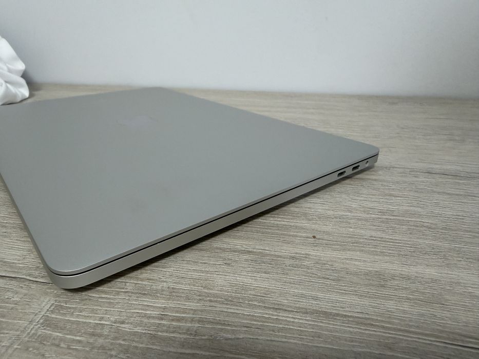 MacBook Pro 2019