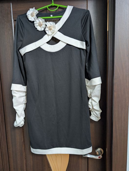 Плаття розмір L з поясом